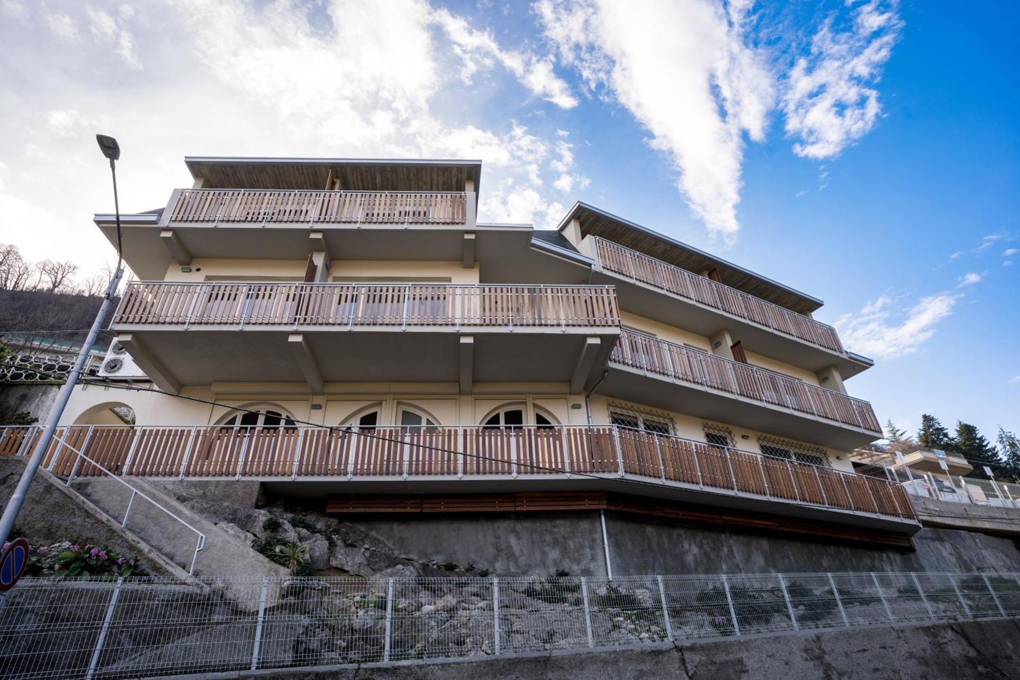 Residence Villa Eli Como Eksteriør bilde